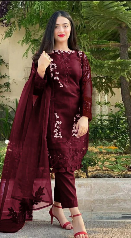 Luxury Maroon Dhanak 3PC Suit – Fully Embroidered Shirt & Dupatta
