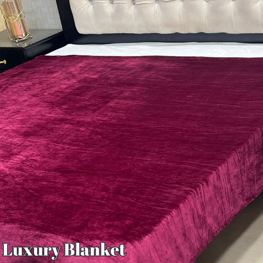 Premium Super Soft AC Fleece Double Bed Blanket (Elegant Bag Packing Included)
