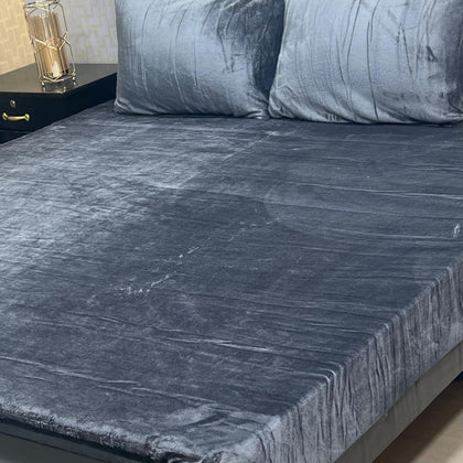 Premium Soft Velvet Fleece King Size Bedsheet with 2 Pillow Covers (95" x 90")
