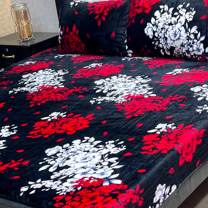 Black, Red & White Floral 3-Piece King Size Soft Fleece Bedsheet Set
