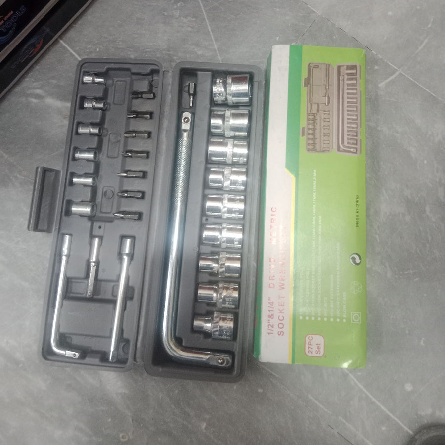 27 Piece Socket Wrench Set - Tool Set Designed For Hardware Maintenance And Daily Repair Routine