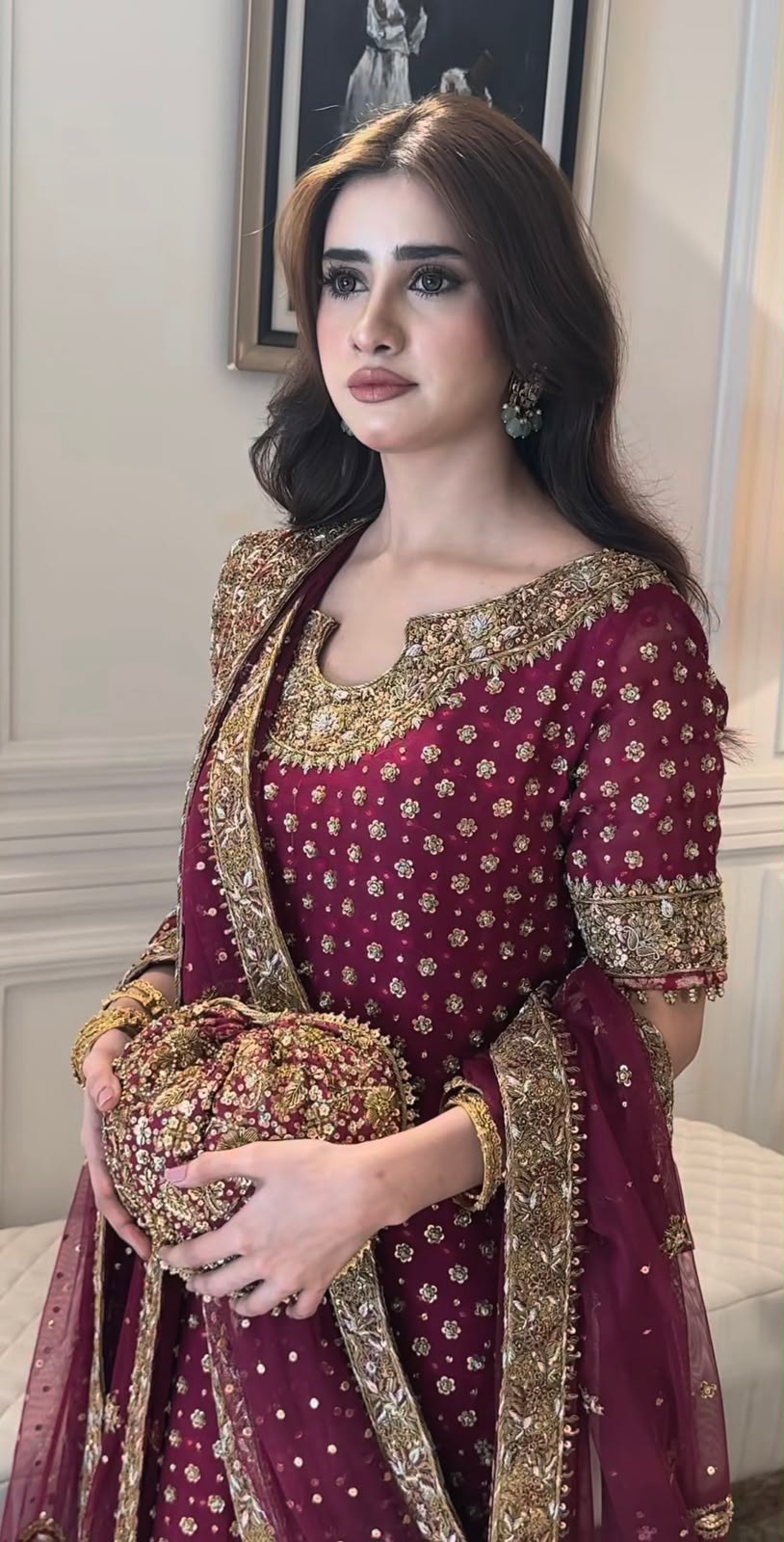 Premium Magenta Festive Wedding Wear – 4-Sided Embroidered Dupatta Edition