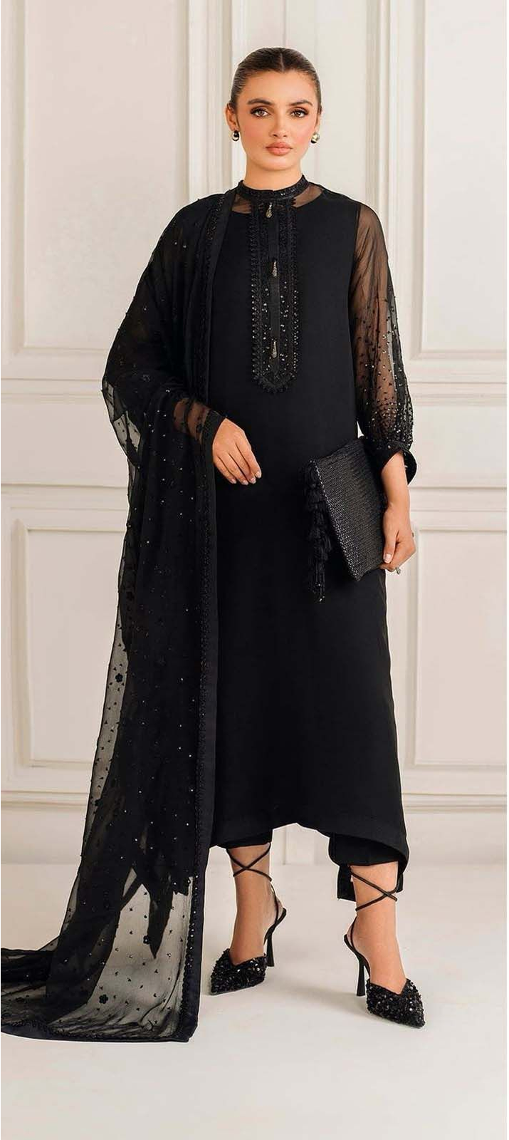 Baroque Chiffon Embroidered Elegance – Premium Unstitched Replica Collection