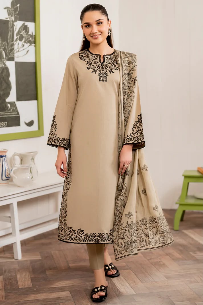 Garnet Winter Collection 2026-2027 | 3PC Heavy Embroidered Dhanak Suit (NF 3033)