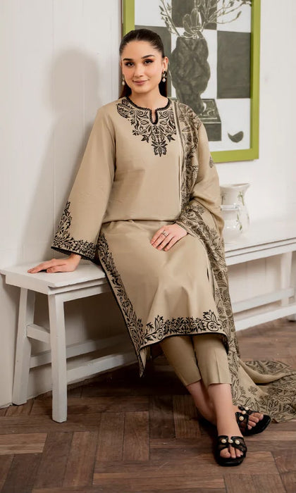 Garnet Winter Collection 2026-2027 | 3PC Heavy Embroidered Dhanak Suit (NF 3033)