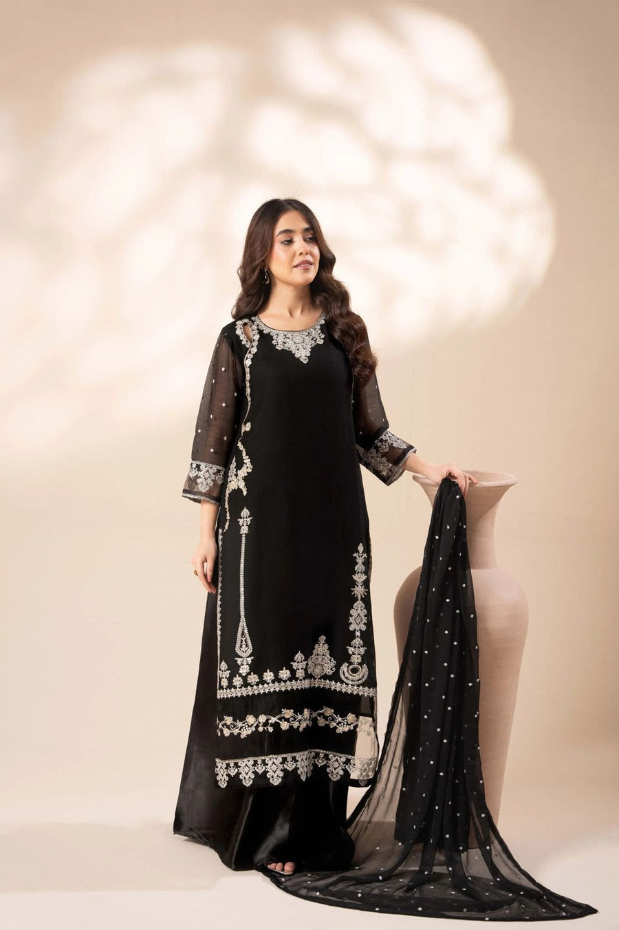 Agha Noor Luxury Chiffon Embroidered - Black